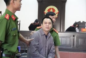 Tin tức pháp luật: Lái xe container Lê Ngọc Hoàng bị giam thêm 4 tháng, bác kháng cáo của Phạm Công 